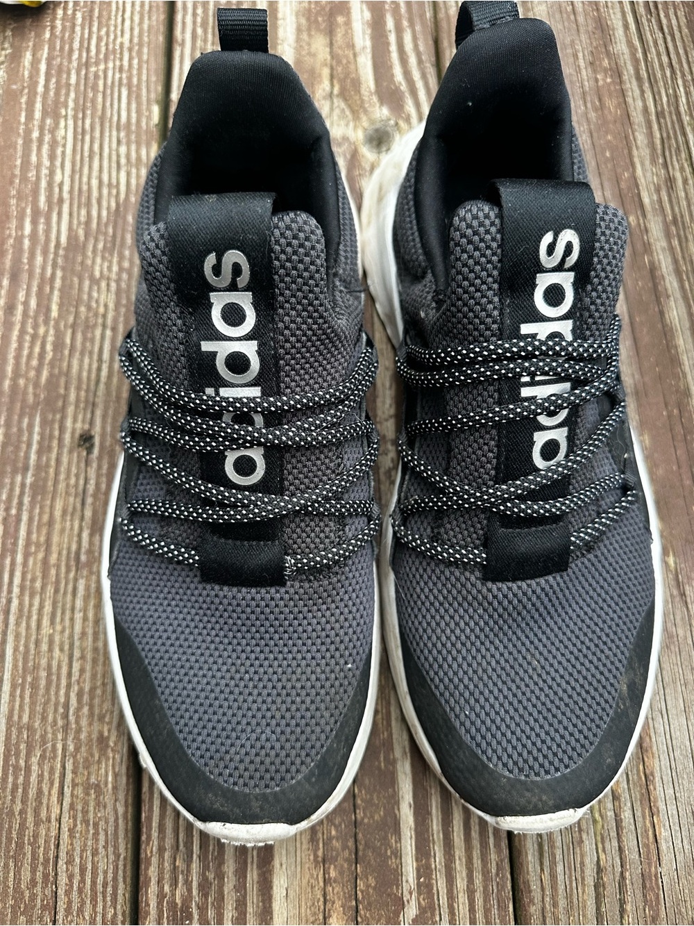 Adidas slip on cloud foam sneakers